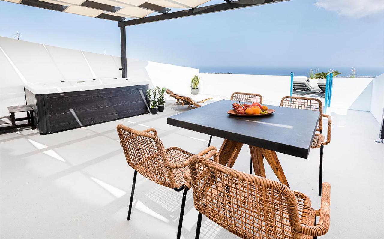 Rafael' S Mediteranian Cave Suites Firostefani Ngoại thất bức ảnh